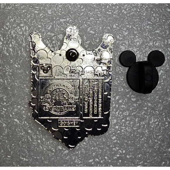 Disney Pin DL Mickey Mouse Dumbo Flying Elephants Ride Fantasyland mystery - Picture 3 of 4